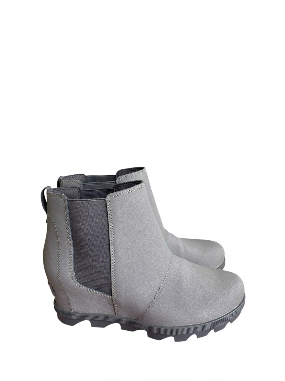 NWOT SOREL Joan of Arctic Wedge II Chelsea Boots gray  size 4.
